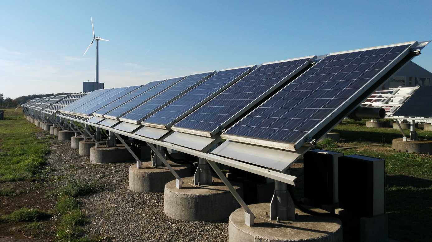 Outdoor Messplatz für Photovoltaik-Module mit Belastung durch PID