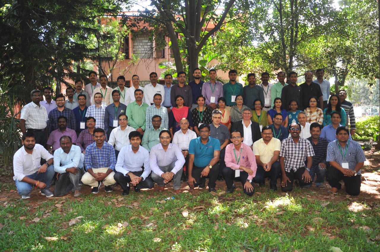 REMC Training in India: Im zweiten Kurs haben die Projektpartner Fraunhofer IEE, Overspeed, Energynautics und IIT Mumbai vom 26. bis 31. August 2019 in Bangalore 50 Ingenieurinnen und Ingenieure weiterqualifiziert. 