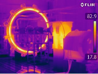 Temperaturmessung Temperaturmessung: Wärmebildaufnahme zur Ortung von Wärmequellen