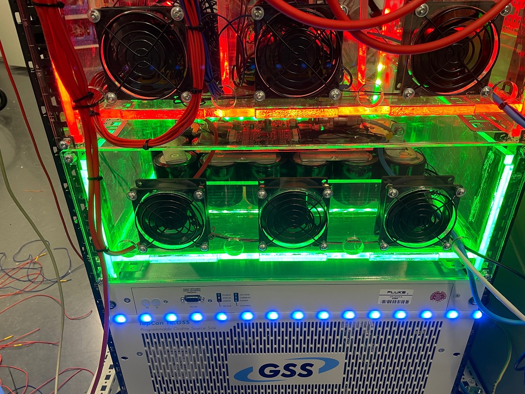 Close-up of a demonstrator for a hybrid storage system consisting of lithium-ion batteries and supercapacitors.
